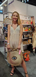 Eye round tote